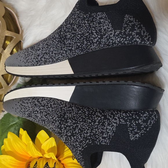 BareTraps Black and Gray Knit Slip-On Sneakers - Picture 5 of 10